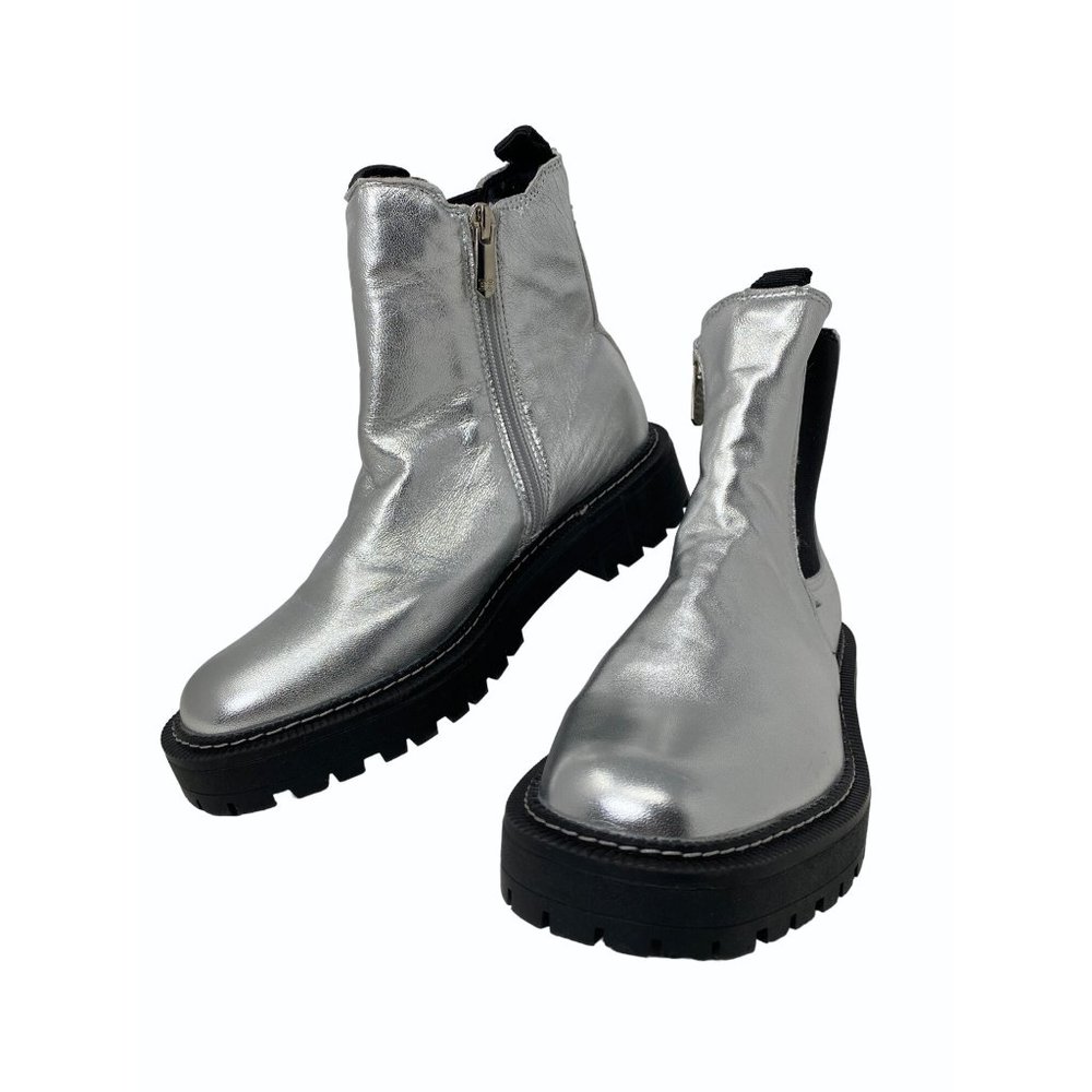 Sam Edelman Girls size 4 Laguna Mini Boots Soft Silver Leather zip up boots